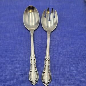 Set of 2 Towle Silver Merrimack Stainless Steel USA Serving Pieces Spoon